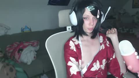 lewdy booty online show from May 13, 2:53 am
