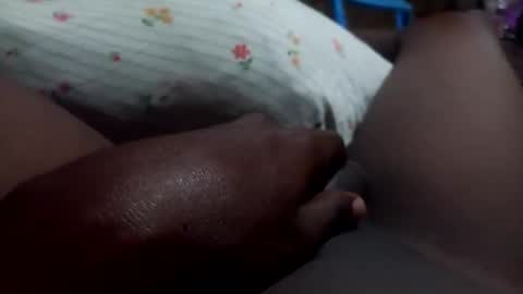 Snapshot of lewiskip chatting on December 13, 8:36 pm lewiskip online show from December 13, 8:36 pm