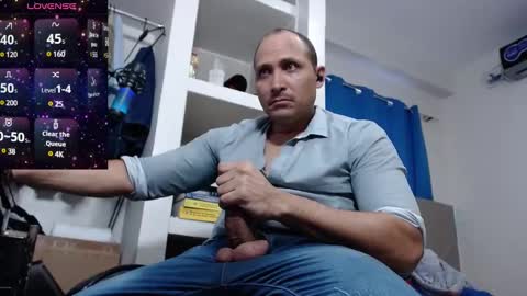 Snapshot of lewislamxxx chatting on January 24, 8:00 pm Lewis online show from January 24, 8:00 pm