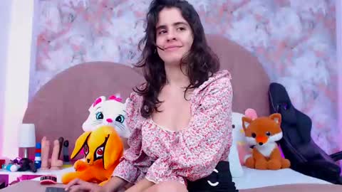 Snapshot of lexaderuso chatting on January 13, 8:04 pm LexaDeRuso online show from January 13, 8:04 pm