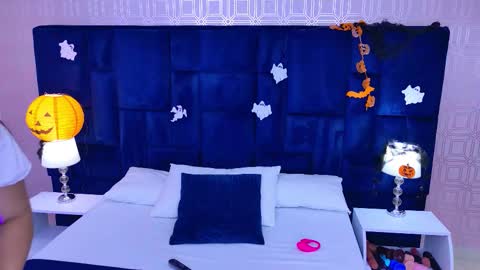 Snapshot of lexaderuso chatting on November 1, 7:38 pm LexaDeRuso online show from November 1, 7:38 pm