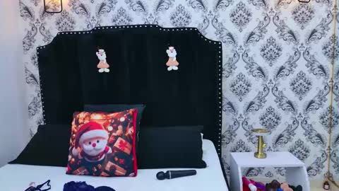 Snapshot of lexaderuso chatting on November 26, 7:59 pm LexaDeRuso online show from November 26, 7:59 pm