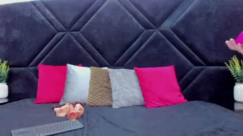 Snapshot of lexadimary chatting on May 4, 8:49 pm lexa online show from May 4, 8:49 pm