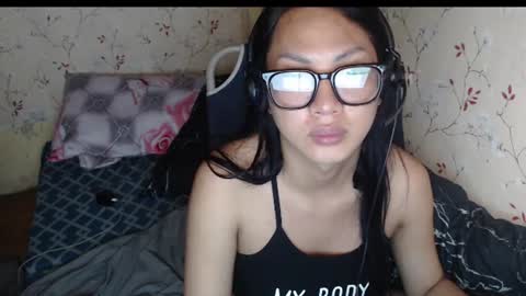 Hev Lexi online show from July 13, 11:40 pm