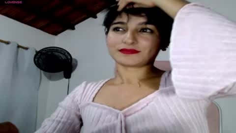 lexi19_ online show from August 5, 2:14 am