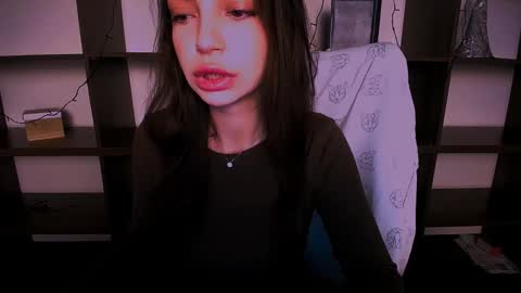 Snapshot of lexi_jos chatting on December 20, 1:11 pm Alexia online show from December 20, 1:11 pm