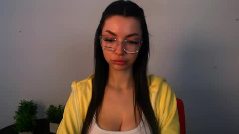 Snapshot of lexi_jos chatting on May 4, 12:56 pm Alexia online show from May 4, 12:56 pm