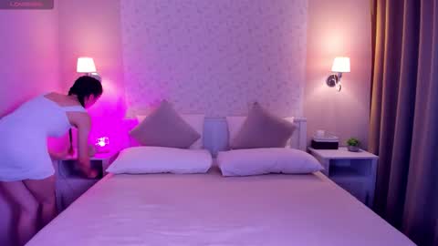 Snapshot of lexi_split chatting on November 23, 1:49 am Lexi GTM2 MonWedThurSatSun 1000am-400pm online show from November 23, 1:49 am