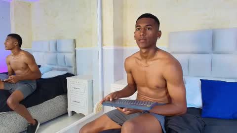 Snapshot of lexianddeker chatting on October 3, 5:21 pm Lexi Derek online show from October 3, 5:21 pm