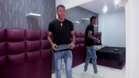 Snapshot of lexianddeker chatting on October 13, 7:03 pm Lexi Derek online show from October 13, 7:03 pm