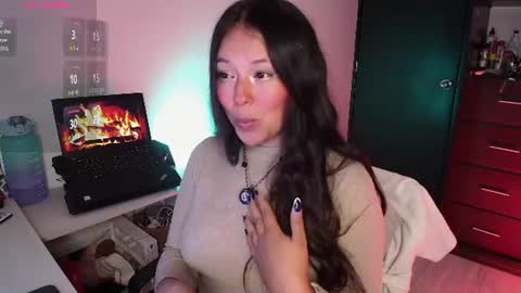 Snapshot of lexie_babe chatting on July 8, 2:05 am Lexie Thompson 8pm 0000am -5 online show from July 8, 2:05 am