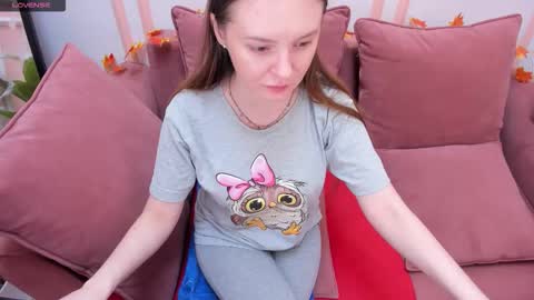 Lexi online show from October 23, 6:34 am