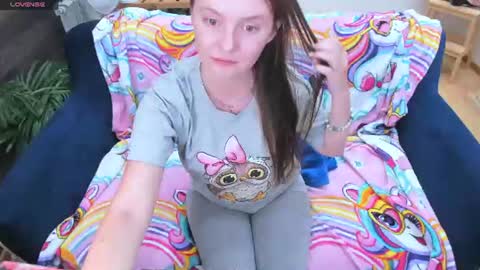 Snapshot of lexihoward chatting on July 13, 6:38 am Lexi online show from July 13, 6:38 am