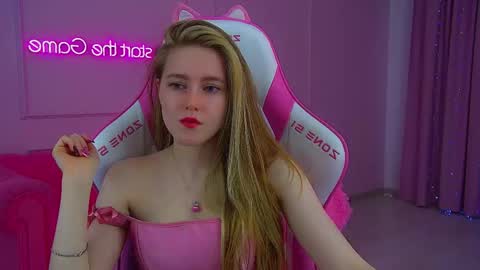 Lexi online show from March 17, 6:28 am