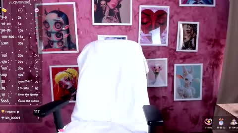 Snapshot of lexirouge__ chatting on December 13, 7:53 pm lexirouge online show from December 13, 7:53 pm