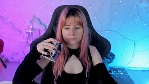 Lexi Wenford NO NUDE GODDESS online show from February 4, 2:49 am