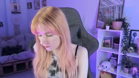 Lexi Wenford NO NUDE GODDESS online show from March 4, 8:46 am