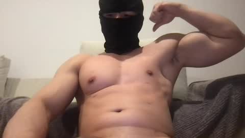 Snapshot of lexxxx442 chatting on February 4, 3:47 pm AsianKing online show from February 4, 3:47 pm