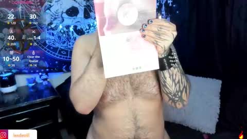 Snapshot of lexxxx_2 chatting on December 4, 11:24 pm LEXXY online show from December 4, 11:24 pm