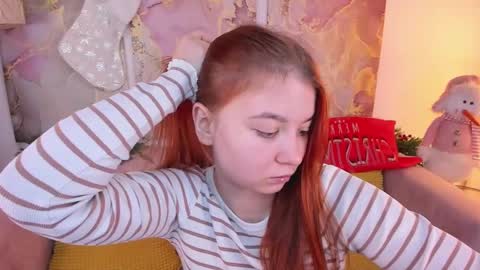 lexxxyone online show from December 12, 2:33 pm