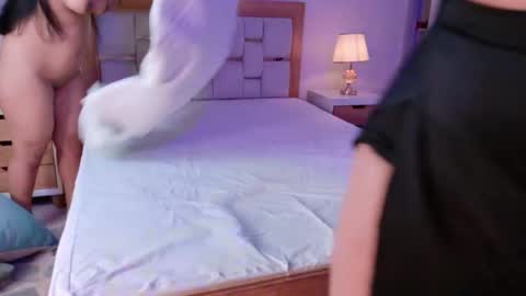 lexy and mia online show from May 30, 3:03 am
