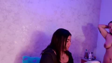 lexy and mia online show from June 14, 2:57 am