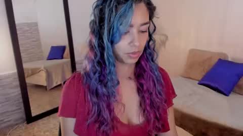 Snapshot of lexy_fox2 chatting on August 1, 5:18 am Lexy online show from August 1, 5:18 am