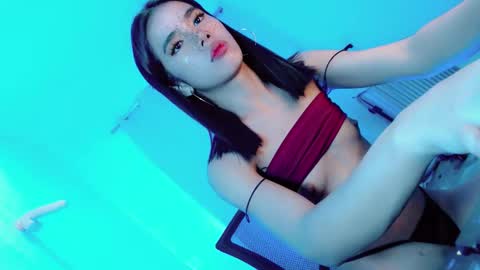 Snapshot of lexy_lore18 chatting on January 4, 9:41 pm lexy_lore18 online show from January 4, 9:41 pm
