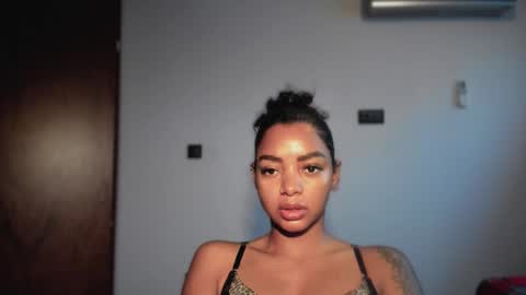 LEXY - Independent account online show from March 2, 12:01 pm