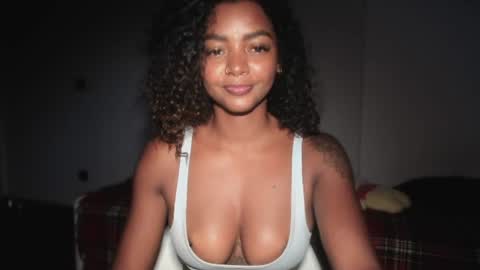 Snapshot of lexy_squirt_queen chatting on July 28, 4:39 pm LEXY - Independent account online show from July 28, 4:39 pm