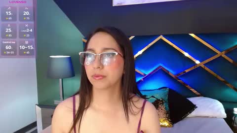 lexyblaze_ online show from February 26, 11:31 am