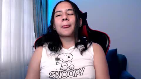 Snapshot of lexydavis chatting on December 13, 8:04 pm Lexy Davis online show from December 13, 8:04 pm