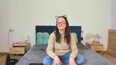 lexyfuun online show from November 7, 8:20 pm