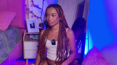 lexyskye online show from June 13, 1:14 am