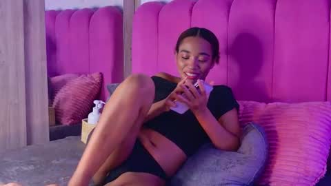 Snapshot of lexyskye chatting on July 19, 1:42 am lexyskye online show from July 19, 1:42 am