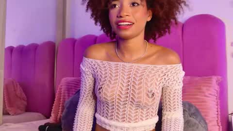 Snapshot of lexyskye chatting on August 6, 6:54 pm lexyskye online show from August 6, 6:54 pm