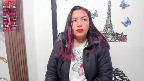 lexyy24_ online show from July 8, 9:25 am
