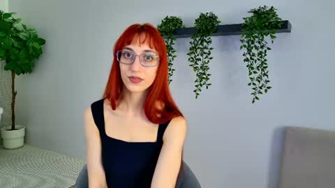 leyaatwood online show from June 16, 4:31 pm