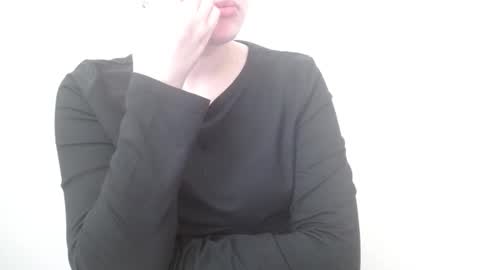 Leyla online show from May 4, 6:09 am