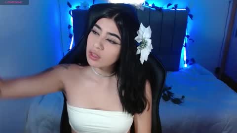 Snapshot of leyla_sans chatting on January 2, 12:55 am Leyla online show from January 2, 12:55 am