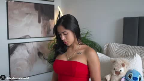 INSTA leylasteel model         online show from July 9, 4:33 pm