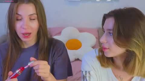 Leila online show from August 1, 9:14 pm