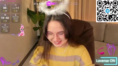 leylamirage online show from May 11, 12:22 pm