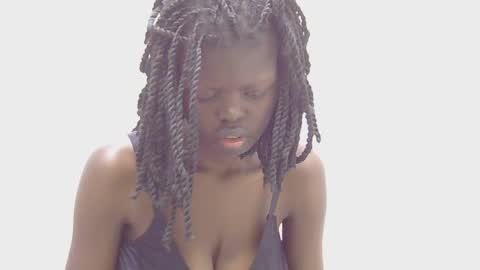 laylani69 online show from July 6, 8:55 pm