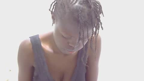 laylani69 online show from July 18, 7:23 am