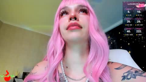 LEA online show from December 27, 6:20 pm