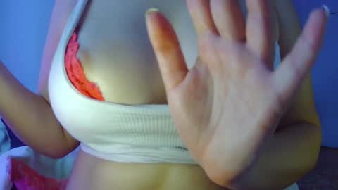 Snapshot of leysun7777 chatting on February 2, 9:40 am Leysun7 online show from February 2, 9:40 am