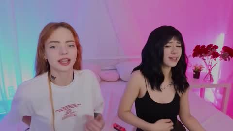 Snapshot of lezy_liza chatting on November 16, 2:39 am Lisa online show from November 16, 2:39 am