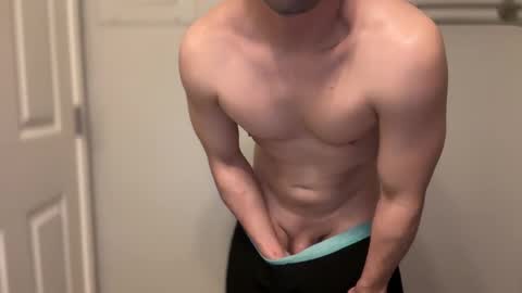 lhotboyl online show from February 4, 5:55 pm