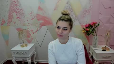 li_me online show from December 2, 11:15 am